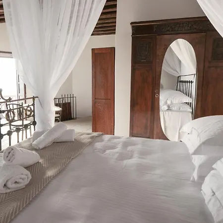 Castrum Traditional Sunset 3*