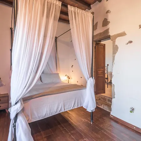 فندق مبيت وإفطار Castrum Traditional Sunset