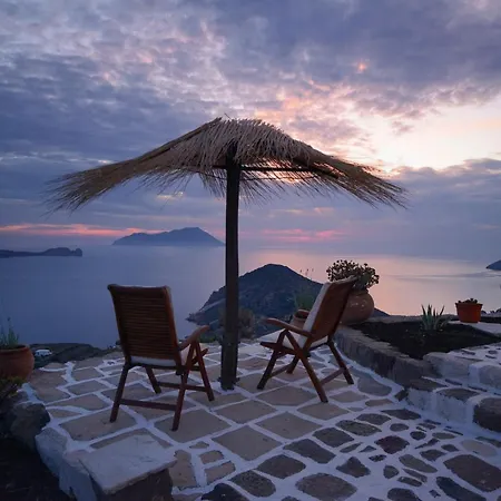 Frühstückspension Castrum Traditional Sunset Plaka (Milos)