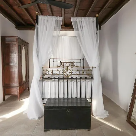 Castrum Traditional Sunset 3*