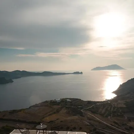 Bed & Breakfast Castrum Traditional Sunset *