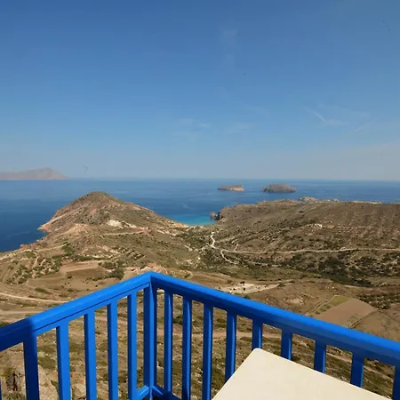 Castrum Traditional Sunset Bed & Breakfast Plaka (Milos)